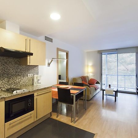 Apartaments Travessera-Parc Gueell Barcelona Kültér fotó