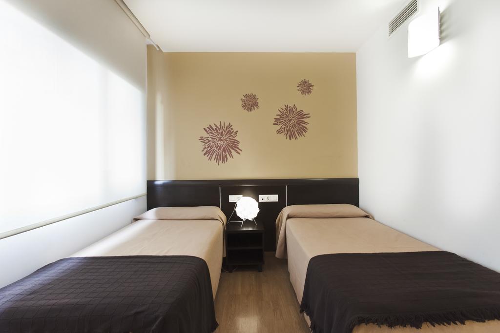 Apartaments Travessera-Parc Gueell Barcelona Kültér fotó
