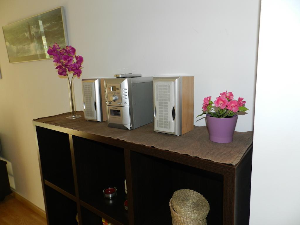 Apartaments Travessera-Parc Gueell Barcelona Kültér fotó